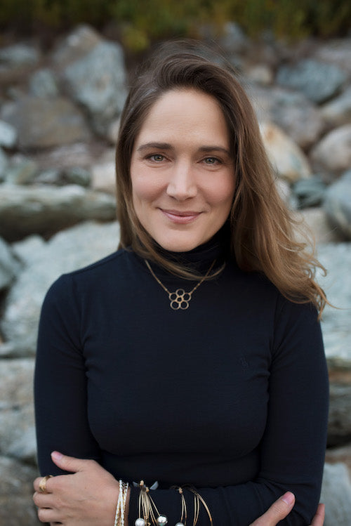 gold flower necklace