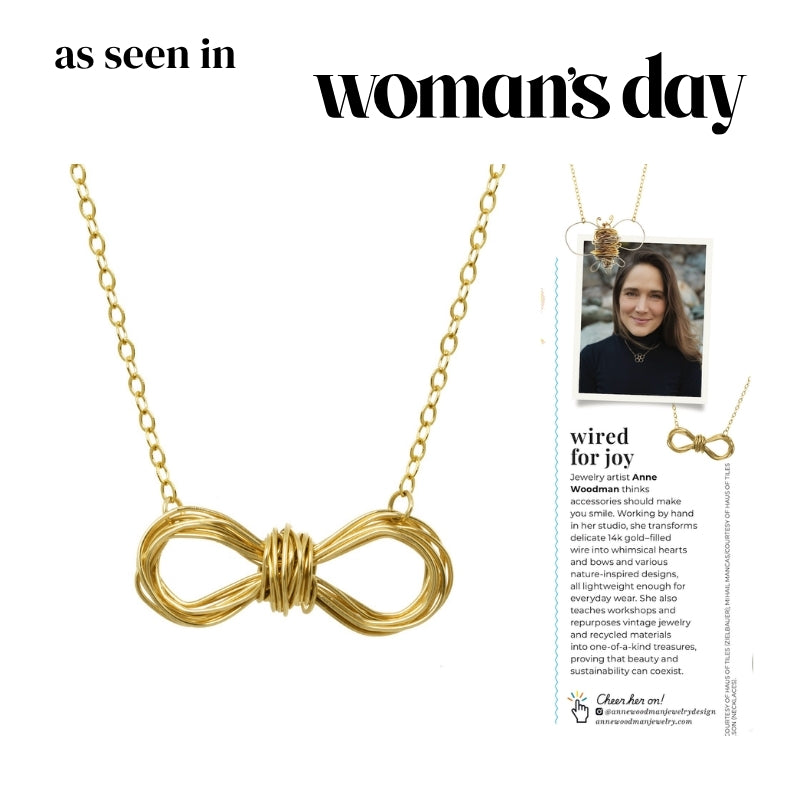 Bow Necklace